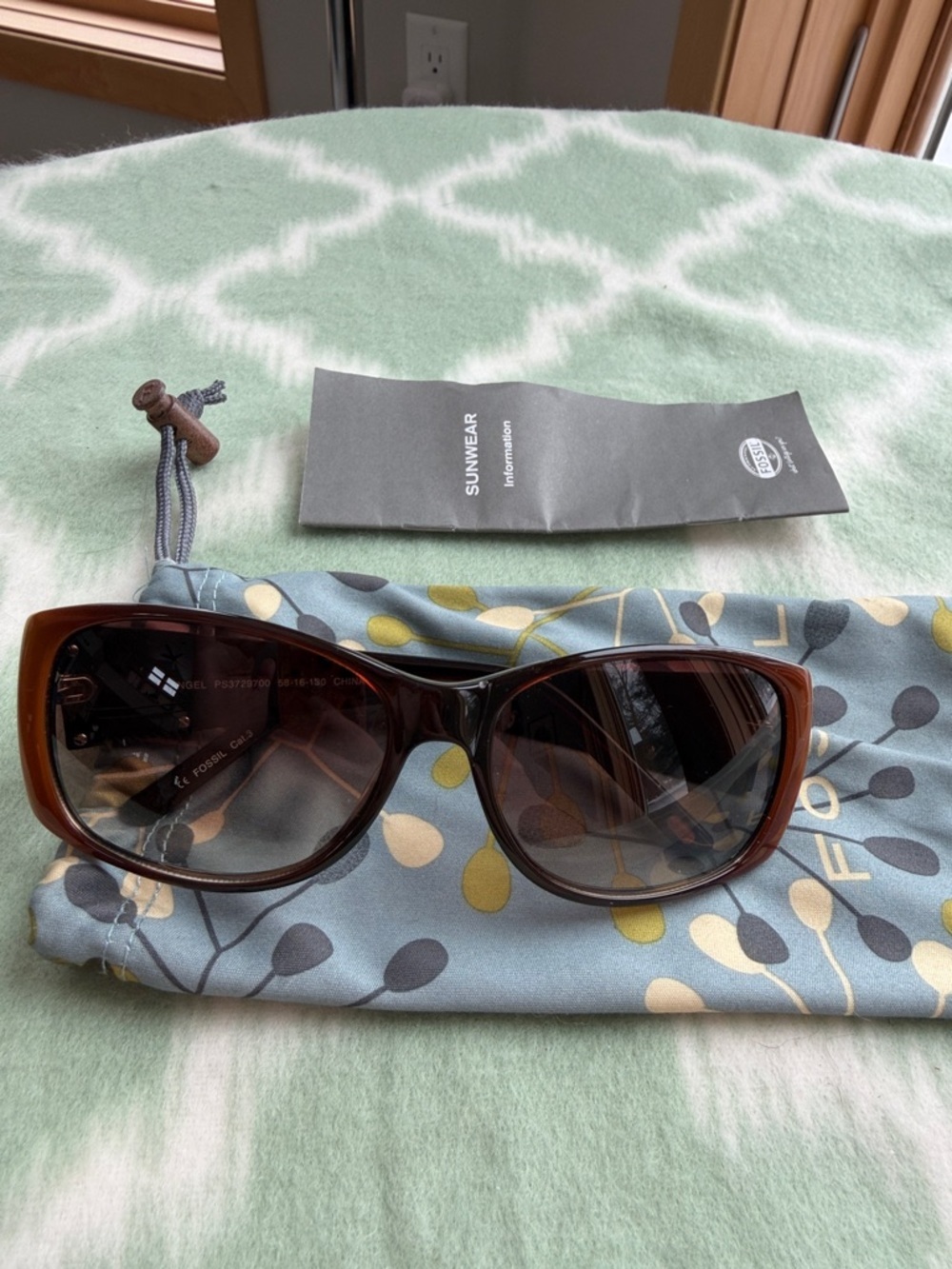 Fossil Angel brown gold Women's Dark Brown Gradient Frame Sunglasses